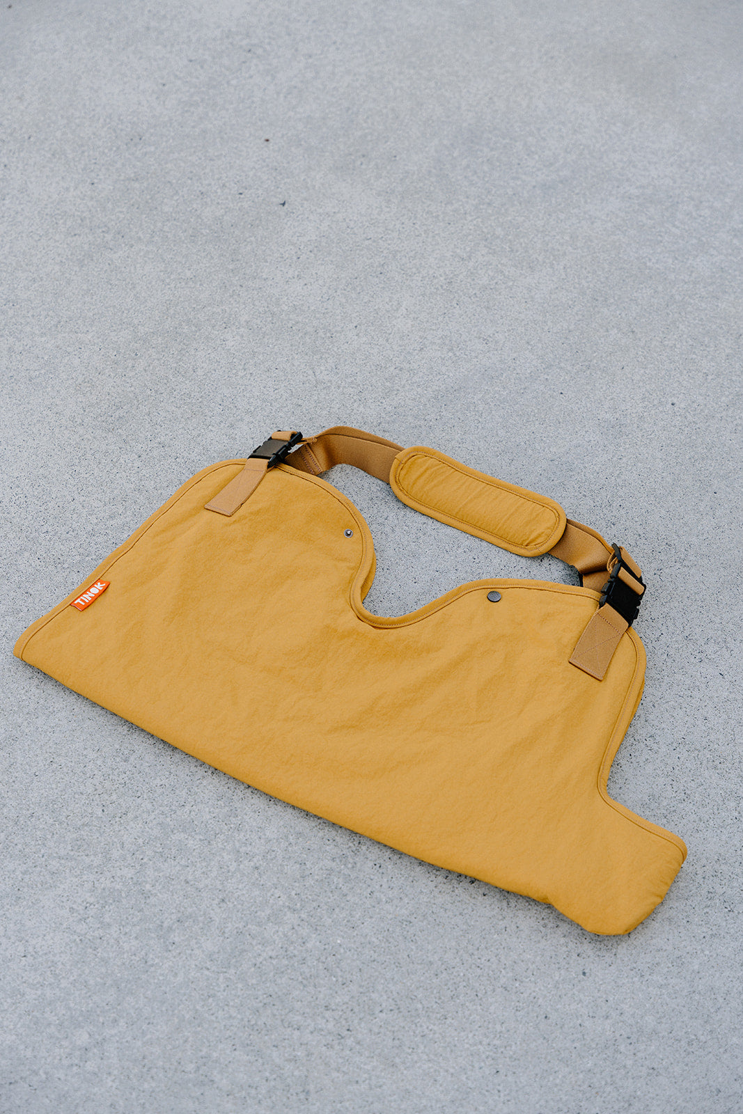 #colour_No. 49 – GOLD